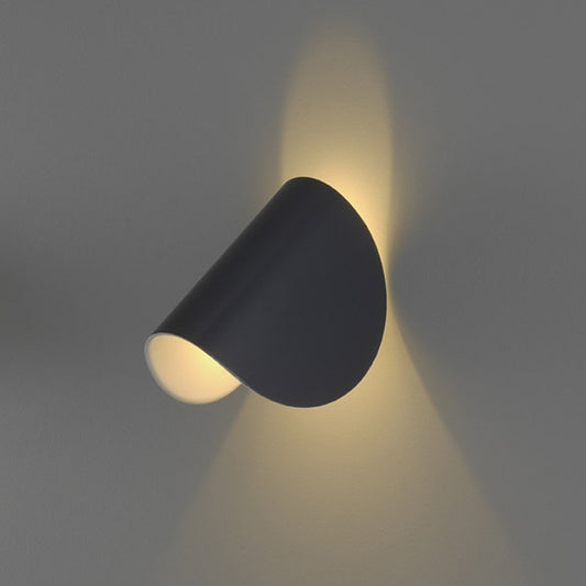 IO Wall lamp